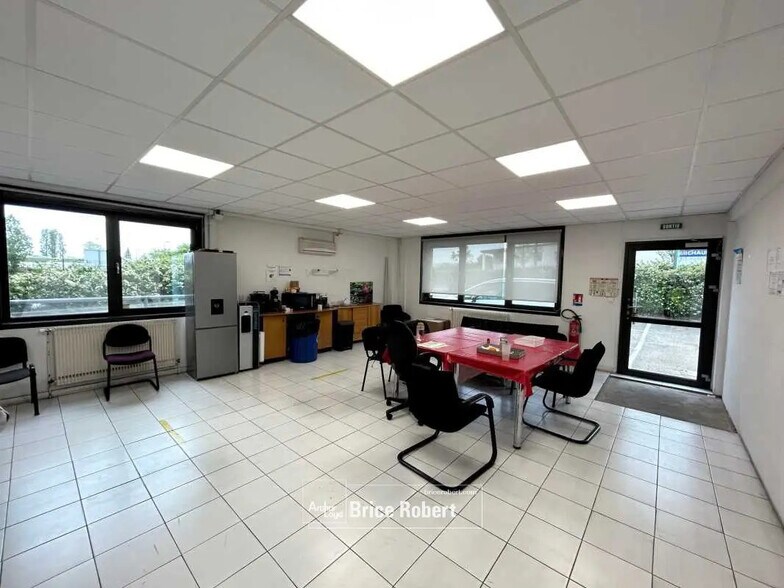 Oficina en Chassieu en alquiler - Foto del interior - Imagen 3 de 5