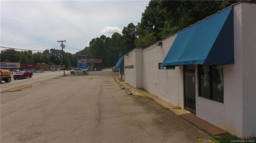 804 Camden Rd, Wadesboro, NC en venta - Foto del edificio - Imagen 3 de 12