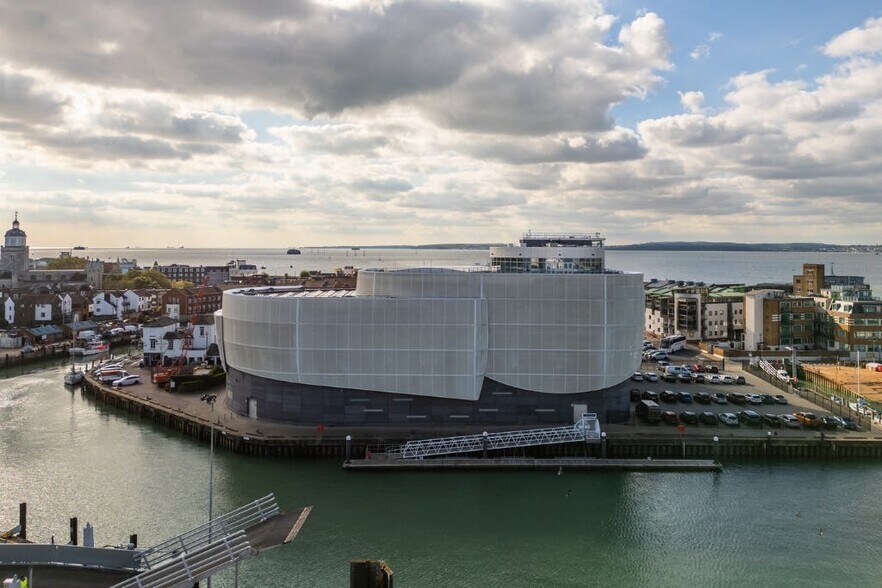 East St, Portsmouth en venta - Foto del edificio - Imagen 1 de 15