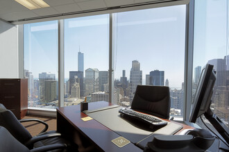 155 N Wacker Dr, Chicago, IL en alquiler Foto del interior- Imagen 1 de 2