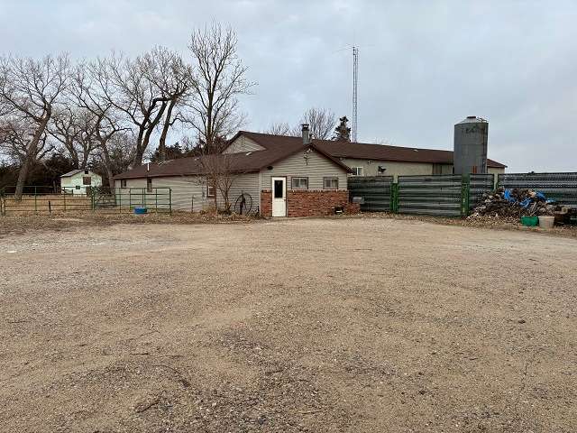 807 E Hwy 20, Bassett, NE en venta - Foto del edificio - Imagen 1 de 18