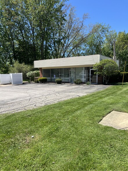 1344 W Jackson St, Painesville, OH en venta - Foto del edificio - Imagen 1 de 11