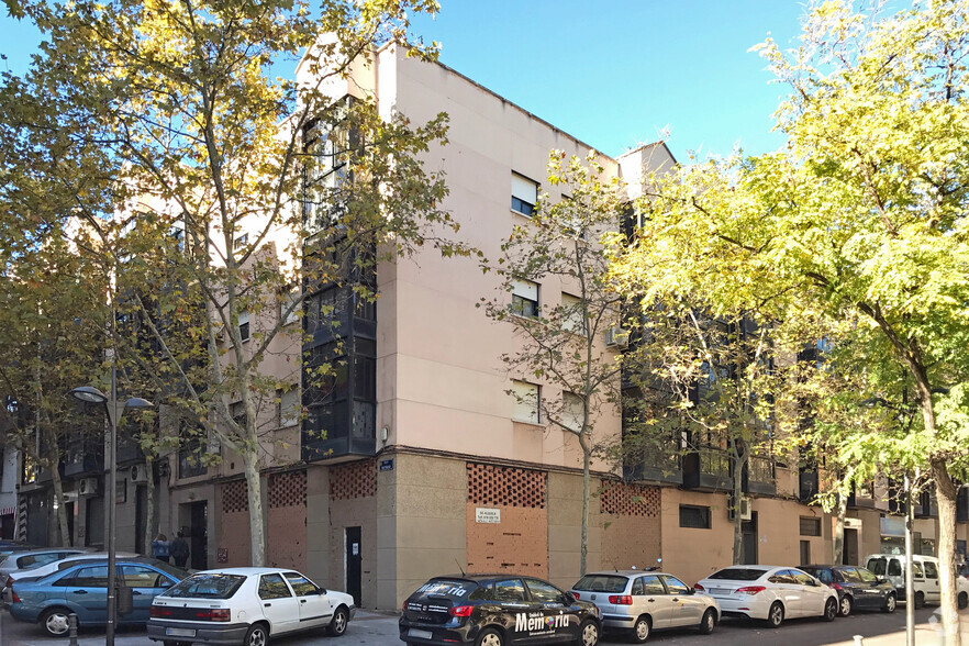 Calle Buitrago, 1, Alcorcón, Madrid en venta - Foto del edificio - Imagen 2 de 2