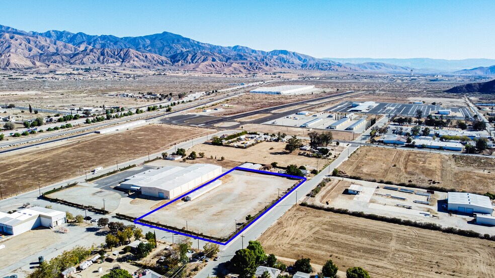 1284 E Lincoln St, Banning, CA en alquiler - Vista aérea - Imagen 3 de 4