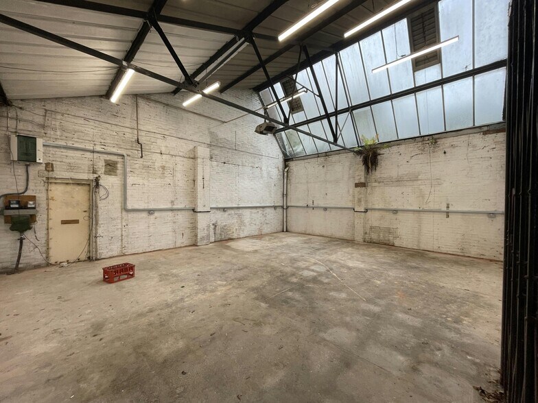 Lythalls Ln, Coventry en alquiler - Foto del edificio - Imagen 3 de 4