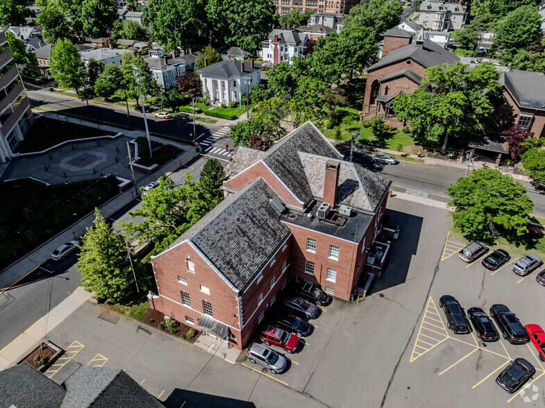 200 Court St, Middletown, CT en alquiler - Foto del edificio - Imagen 2 de 6