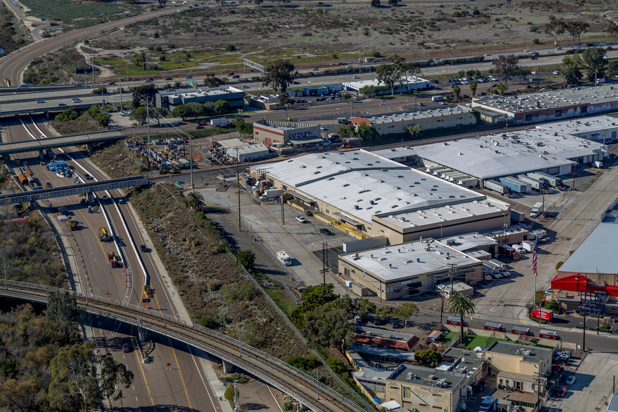 5260 Anna Ave, San Diego, CA en alquiler - Foto del edificio - Imagen 3 de 6