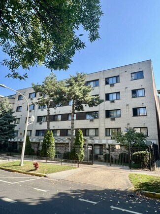 Más detalles de 5833 N Kenmore Ave, Chicago, IL - Edificio residencial​ en venta