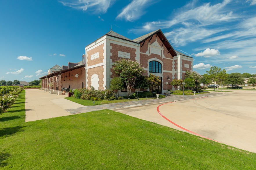 2000 Champagne Blvd, Grapevine, TX en venta - Foto del edificio - Imagen 1 de 83