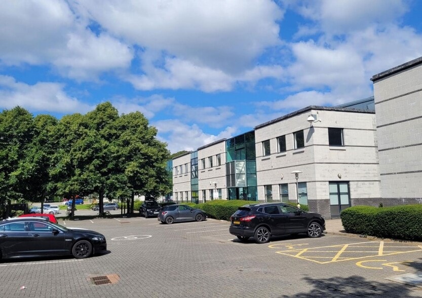 Callendar Rd, Falkirk en alquiler - Foto del edificio - Imagen 2 de 3