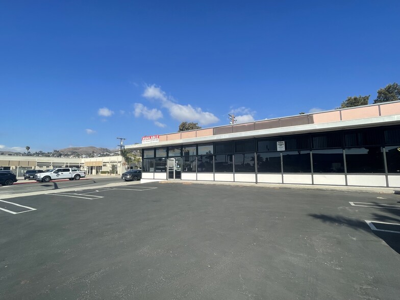 2307 E Main St, Ventura, CA en venta - Foto del edificio - Imagen 2 de 17