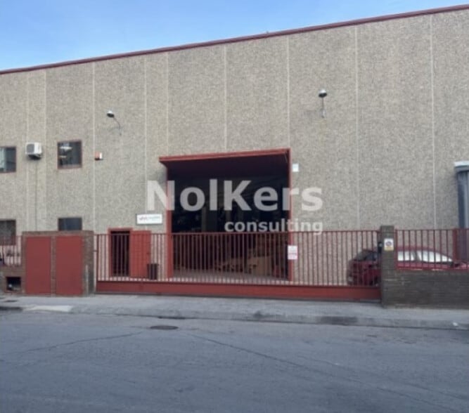 Nave en Montcada i Reixac, Barcelona en alquiler - Foto del edificio - Imagen 2 de 2