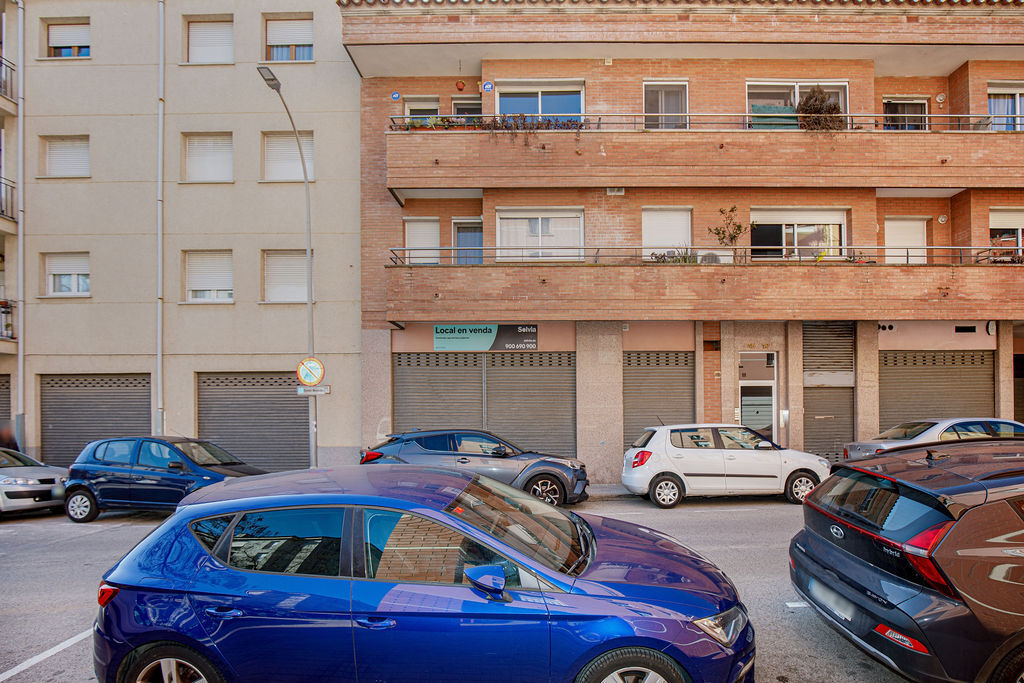 Edificio residencial en Girona, Gerona en venta Foto del edificio- Imagen 1 de 3