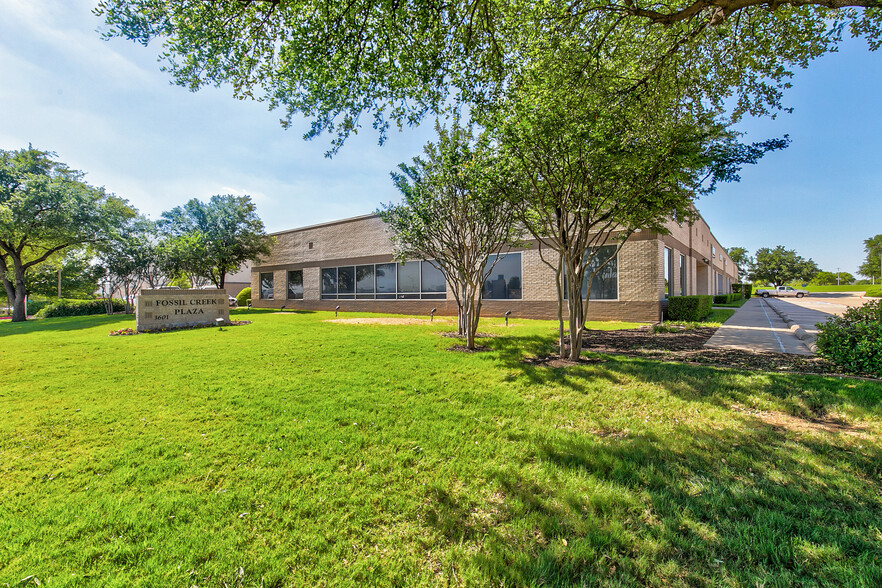 3601 NE Loop 820, Fort Worth, TX en alquiler - Foto del edificio - Imagen 2 de 31