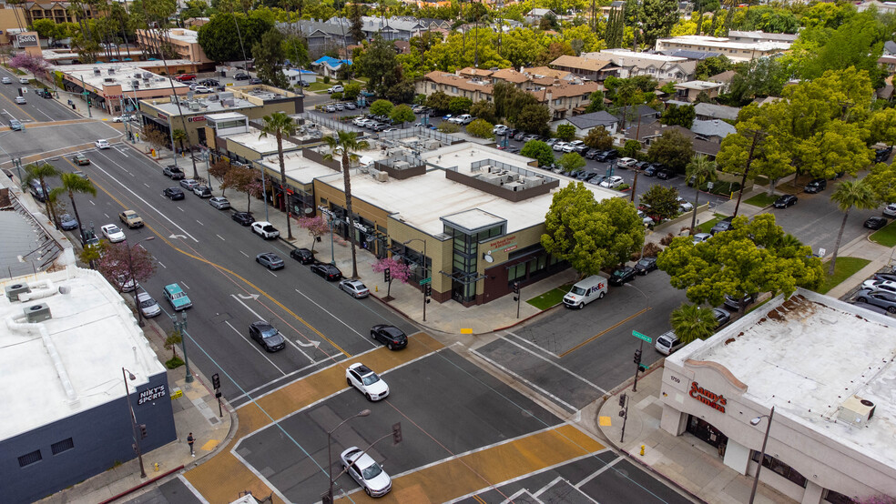 1687-1739 E Colorado Blvd, Pasadena, CA en alquiler - Foto del edificio - Imagen 3 de 10