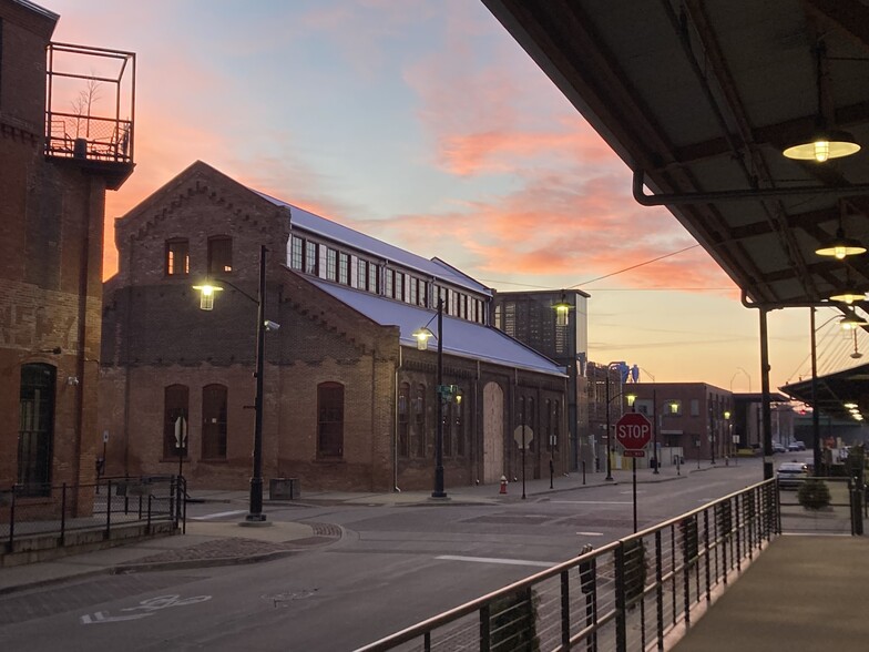 990 Washington St, Dubuque, IA en alquiler - Foto del edificio - Imagen 1 de 7