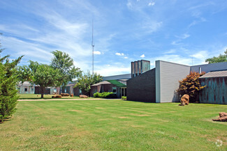 Más detalles para 700 Cedar Lake Blvd, Oklahoma City, OK - Oficinas en alquiler