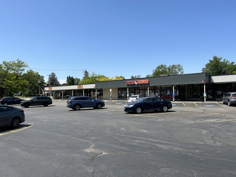 103-111 Park St, Walworth, WI en alquiler - Foto del edificio - Imagen 1 de 8