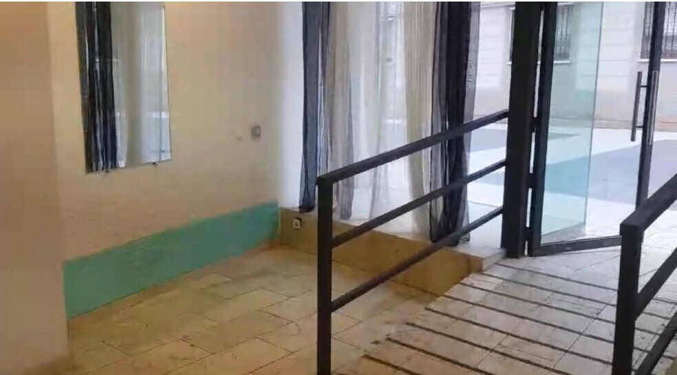 Local en Córdoba, Córdoba en venta - Foto del interior - Imagen 2 de 4
