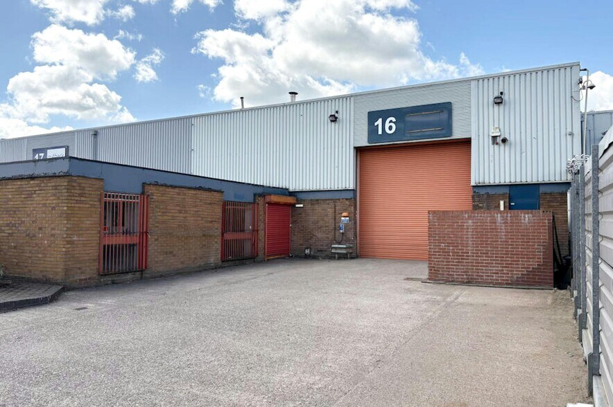 Bickenhill Ln, Birmingham en alquiler - Foto del edificio - Imagen 3 de 3