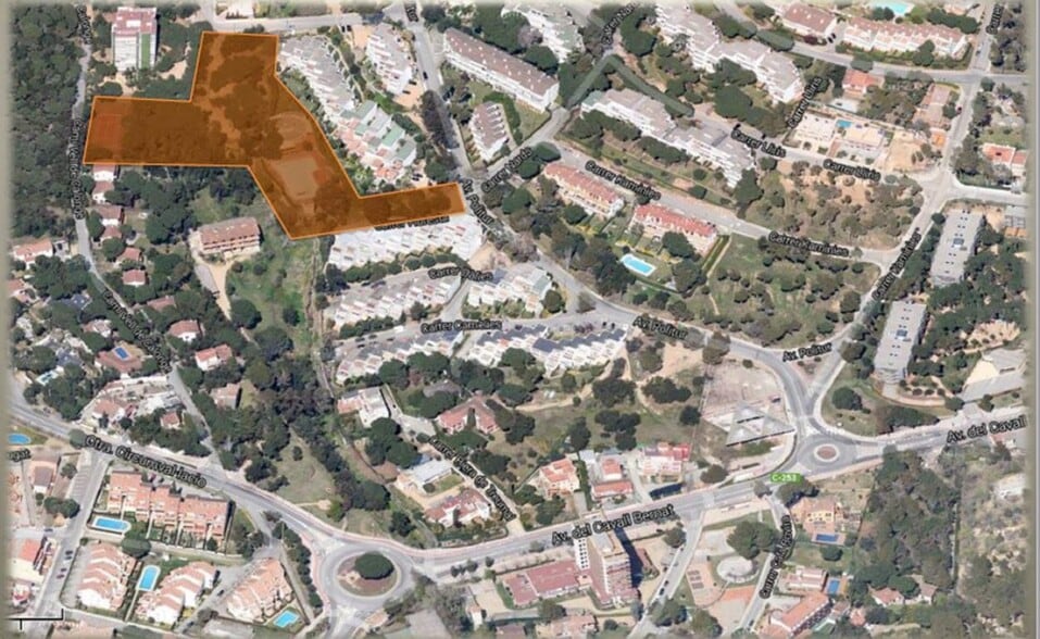 Deportes y entretenimiento en Castell-Platja d'Aro, Gerona en venta - Plano de solar - Imagen 1 de 3
