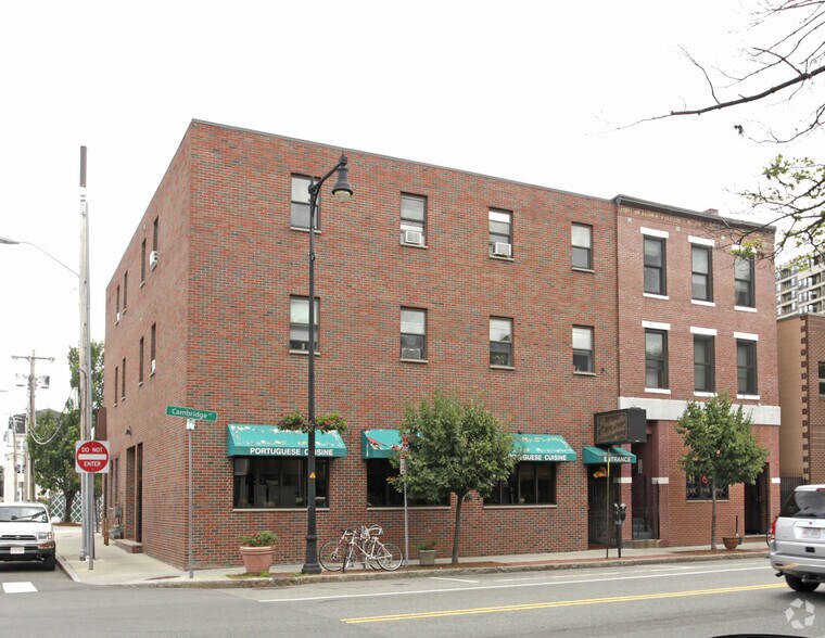723-731 Cambridge St, Cambridge, MA en venta - Foto principal - Imagen 1 de 1