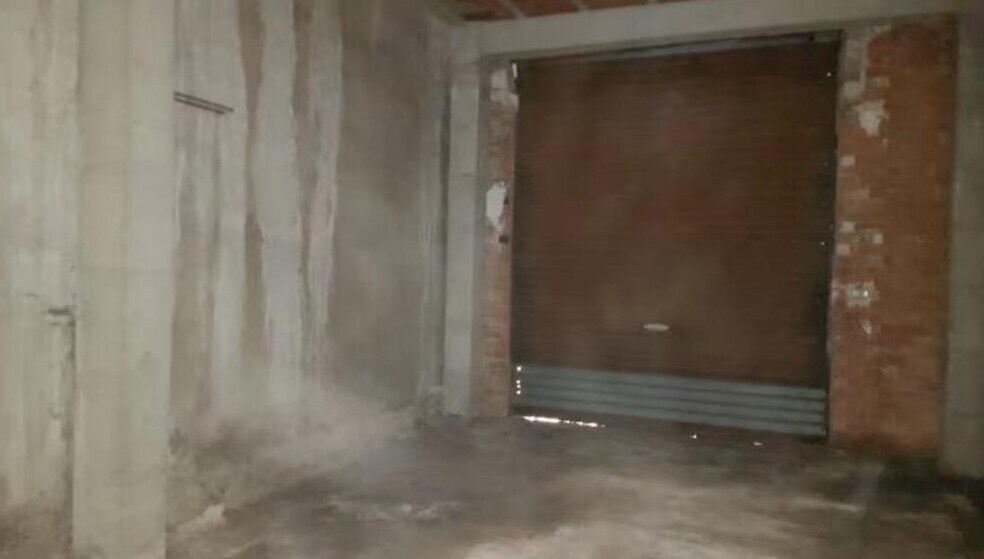 Local en Gandia en venta - Foto del edificio - Imagen 3 de 9