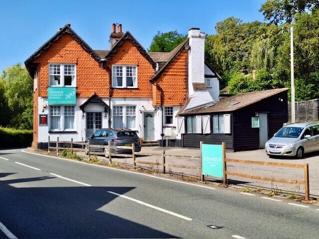 Guildford Rd, Dorking en venta Foto principal- Imagen 1 de 5