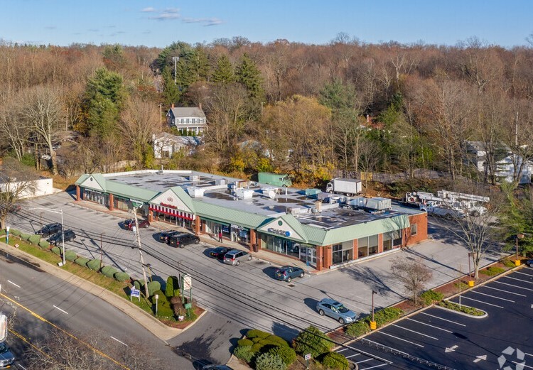 650 Central Park Ave, Scarsdale, NY en alquiler - Foto del edificio - Imagen 1 de 1