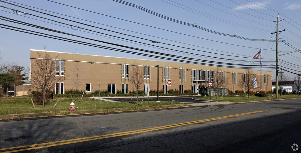 2 Empire Blvd, Moonachie, NJ en alquiler - Foto del edificio - Imagen 2 de 3