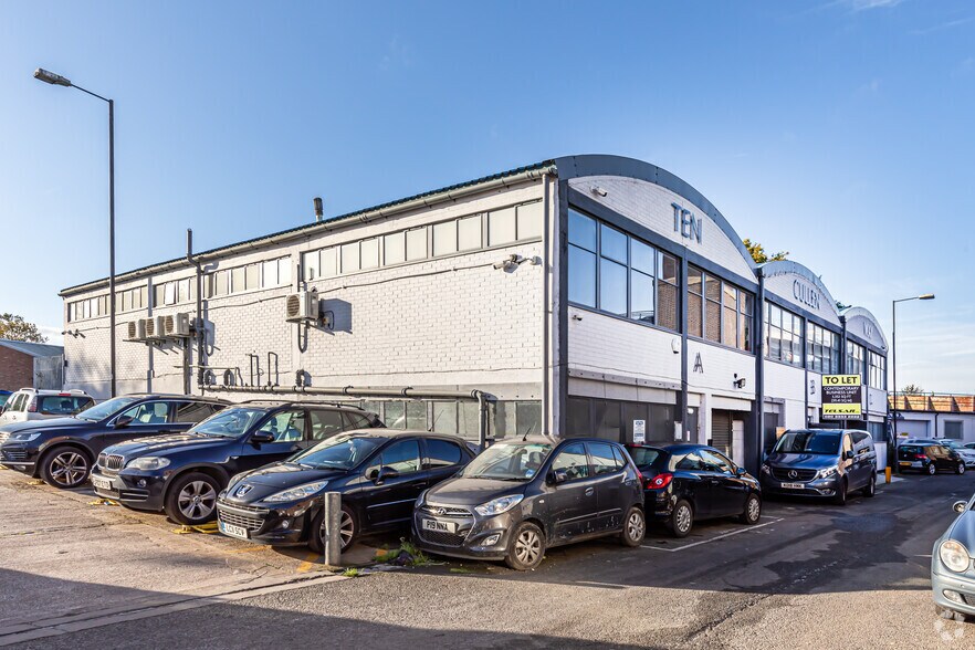 10 Cullen Way, London en alquiler - Foto del edificio - Imagen 2 de 2