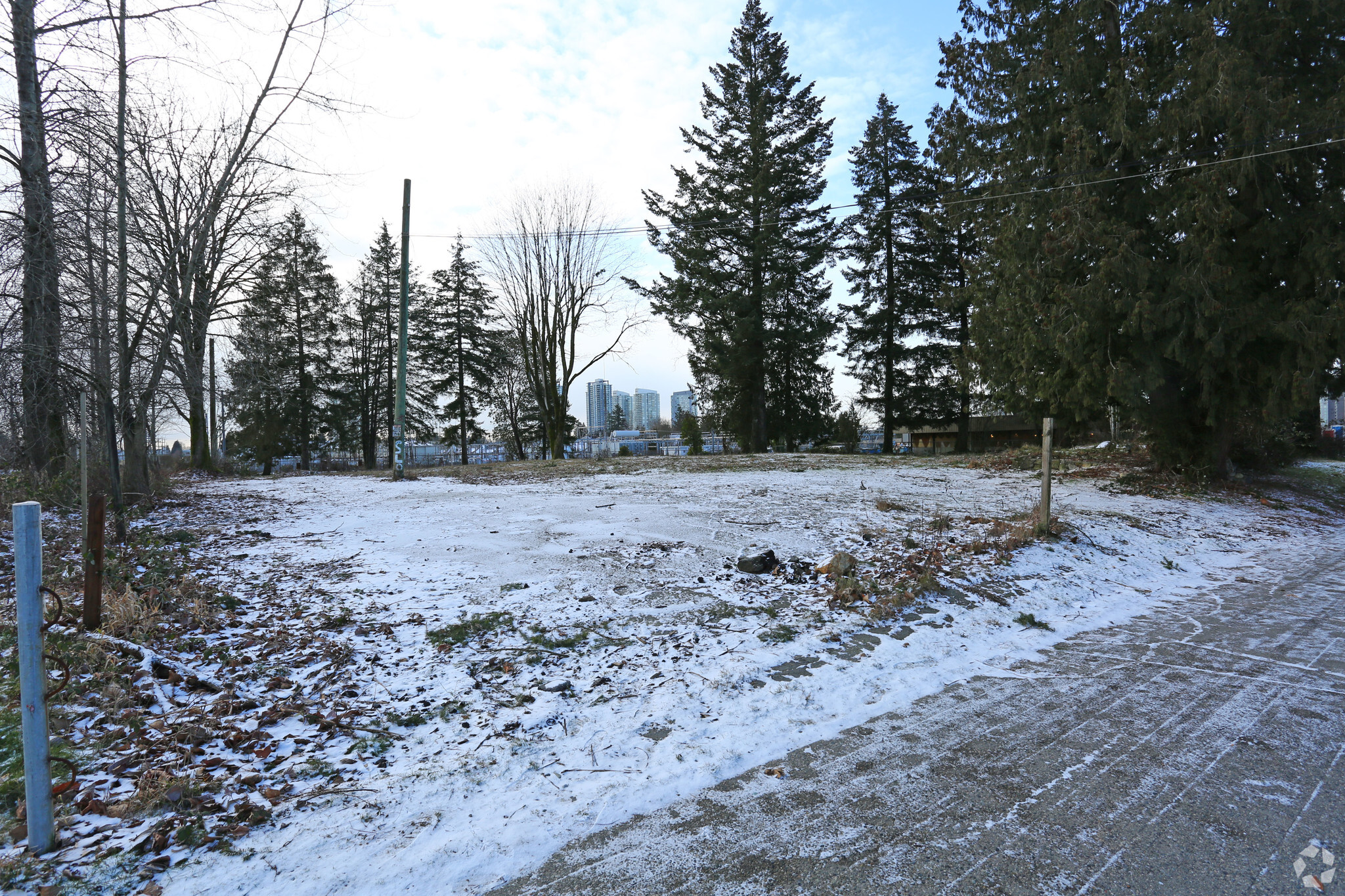 13932 104th Ave, Surrey, BC en venta Foto principal- Imagen 1 de 3