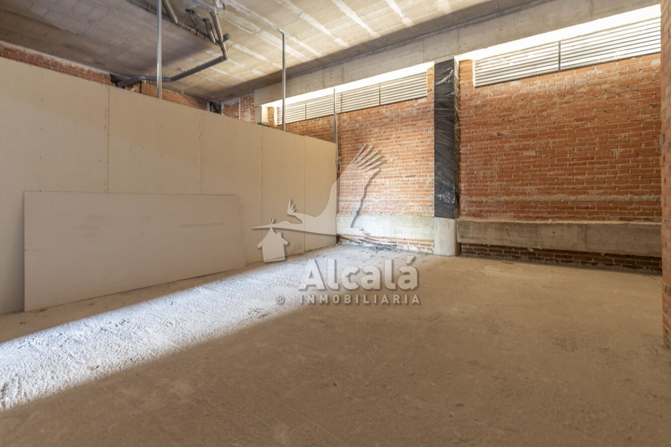 Alcalá de Henares, MAD 28801 - Unidad 2 - - Foto del interior - Image 2 of 6