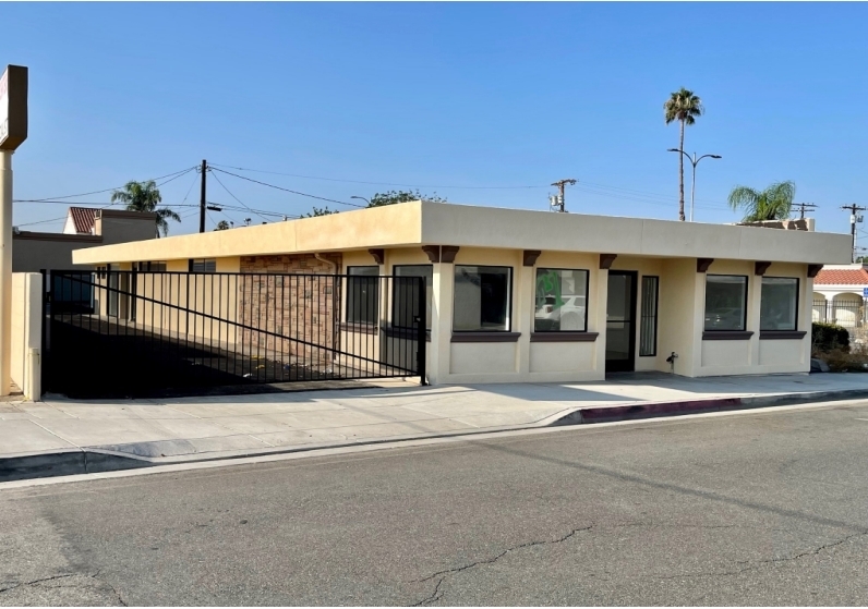 3912 Merrill Ave, Riverside, CA en venta - Foto principal - Imagen 1 de 6