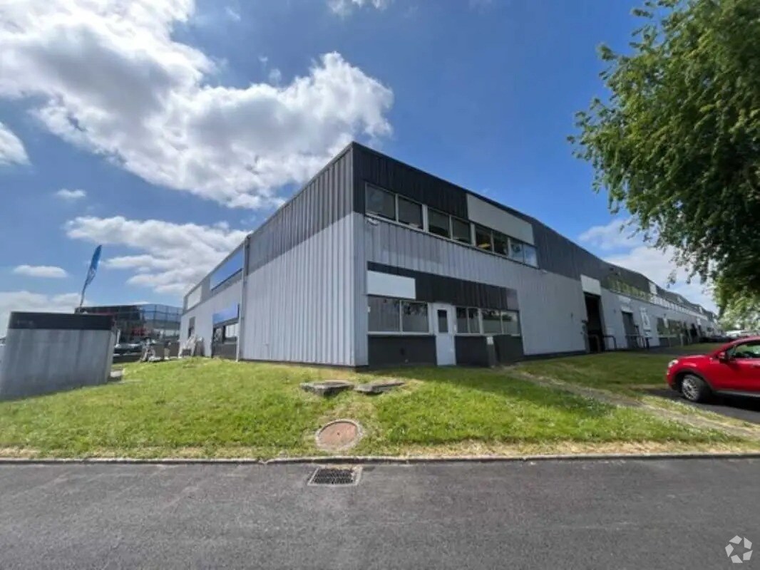 16-34 Rue Du Buisson Aux Fraises, Massy en alquiler Foto del edificio- Imagen 1 de 2