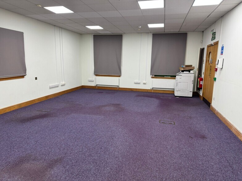 26A Southend Rd, Woodford Green en alquiler - Foto del edificio - Imagen 1 de 2