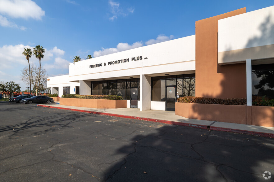 930 S Mount Vernon Ave, Colton, CA en venta - Foto del edificio - Imagen 2 de 6