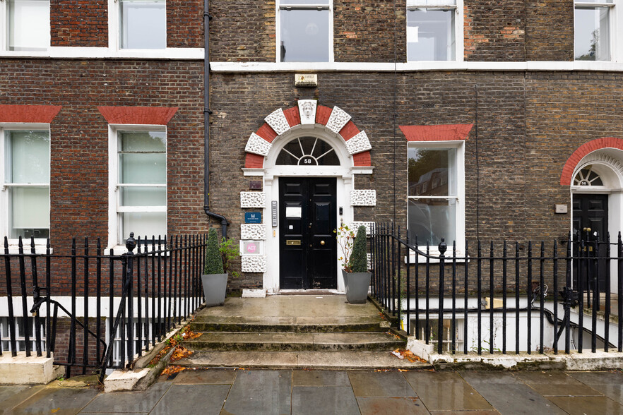 56-58 Bloomsbury St, London en alquiler - Foto del edificio - Imagen 1 de 16