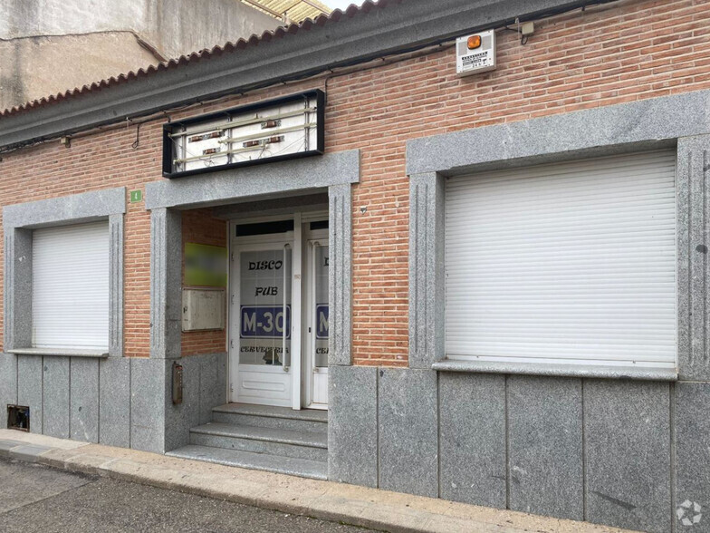 Locales en Las Ventas con Peña Aguilera, Toledo en venta - Foto del edificio - Imagen 2 de 10