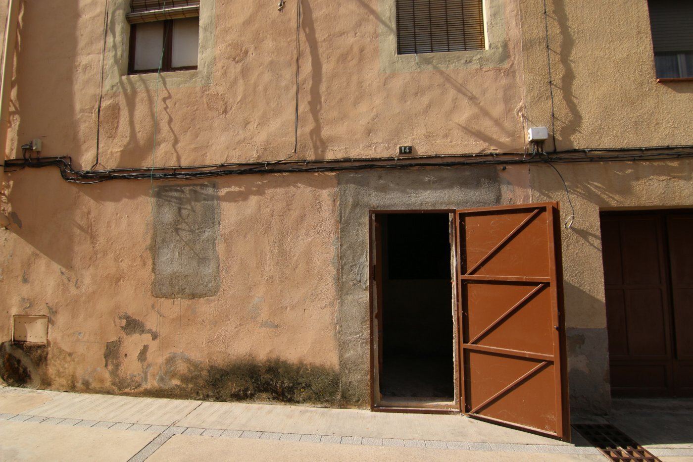 Edificio residencial en Cardona, Barcelona en venta Foto principal- Imagen 1 de 2