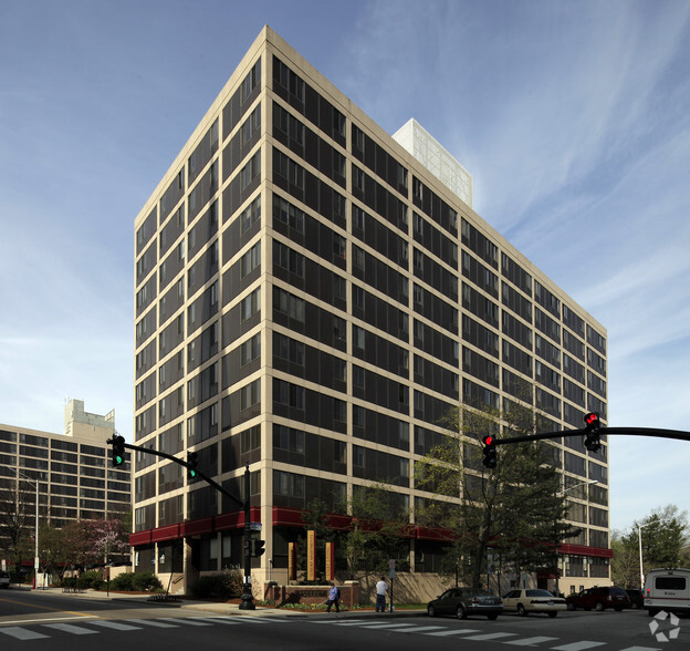 1 Regency Plaza, Providence, RI en alquiler - Foto del edificio - Imagen 2 de 26