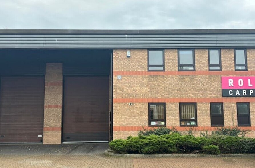 541 Blandford Rd, Poole en alquiler - Foto del edificio - Imagen 2 de 3