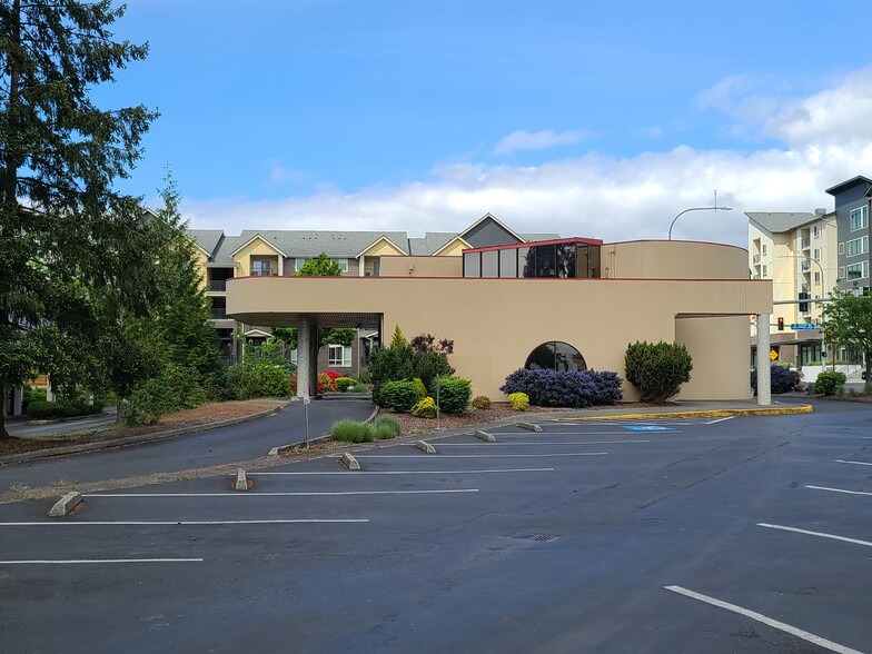 1045 S 320th St, Federal Way, WA en alquiler - Foto del edificio - Imagen 2 de 18