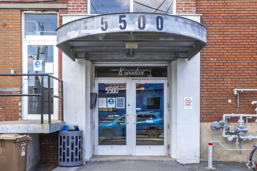 5450-5540 Rue Fullum, Montréal, QC en alquiler - Foto del edificio - Imagen 2 de 3