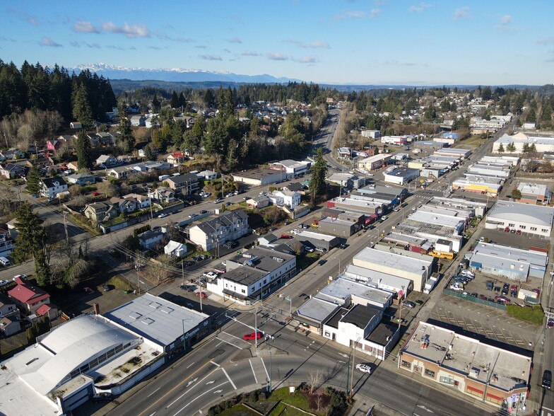 305 N Callow Ave, Bremerton, WA en venta - Vista aérea - Imagen 2 de 2