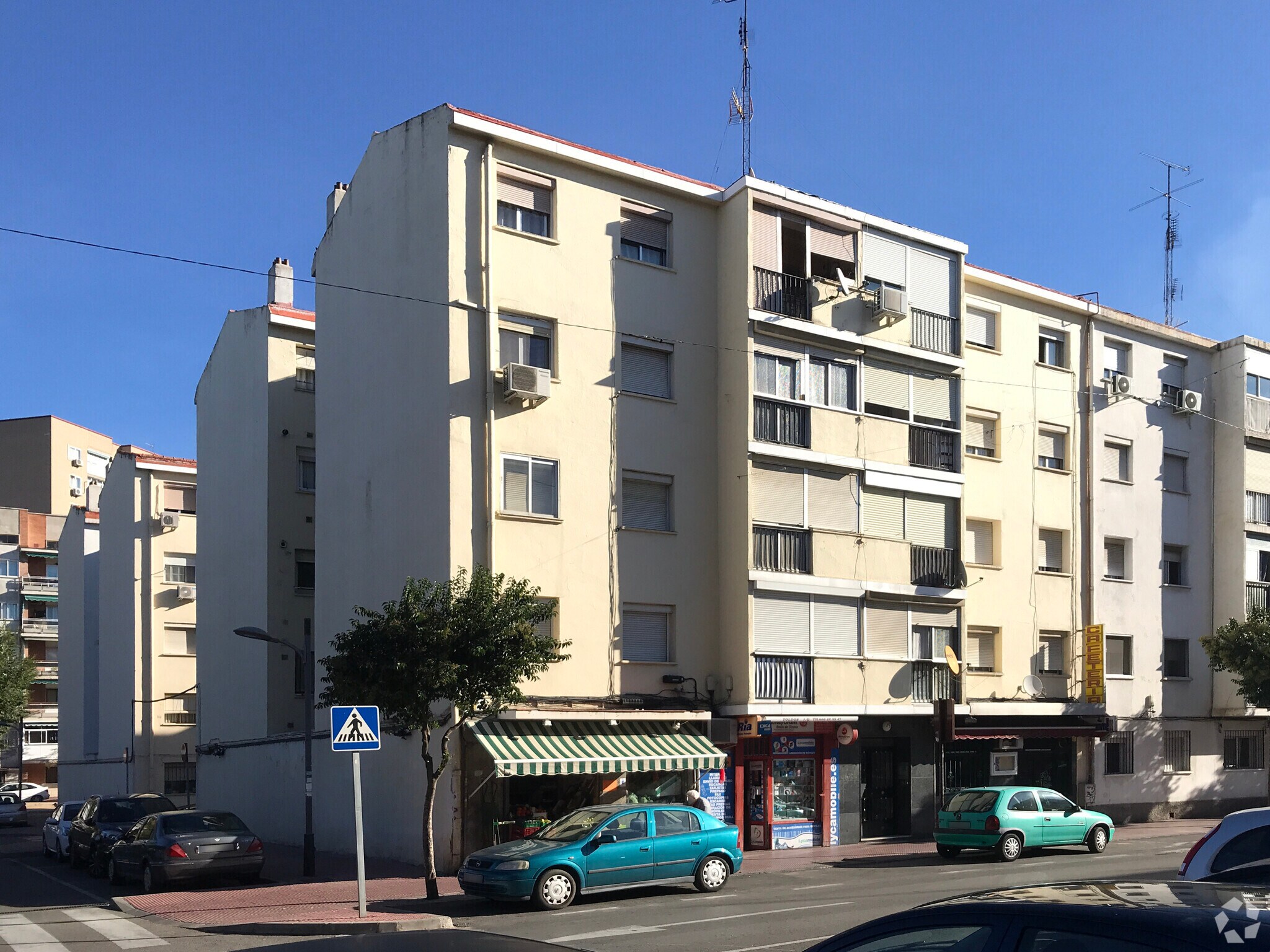 Calle Torrelaguna, 18, Alcalá de Henares, Madrid en venta Foto principal- Imagen 1 de 1