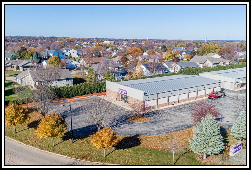 728 Schelfhout Ln, Kimberly, WI en alquiler - Foto del edificio - Imagen 2 de 24