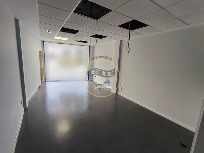 Local en Ontinyent, Valencia en alquiler - Foto del interior - Imagen 2 de 16