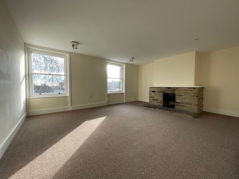 6 High St, Tenterden en alquiler - Foto del edificio - Imagen 2 de 9