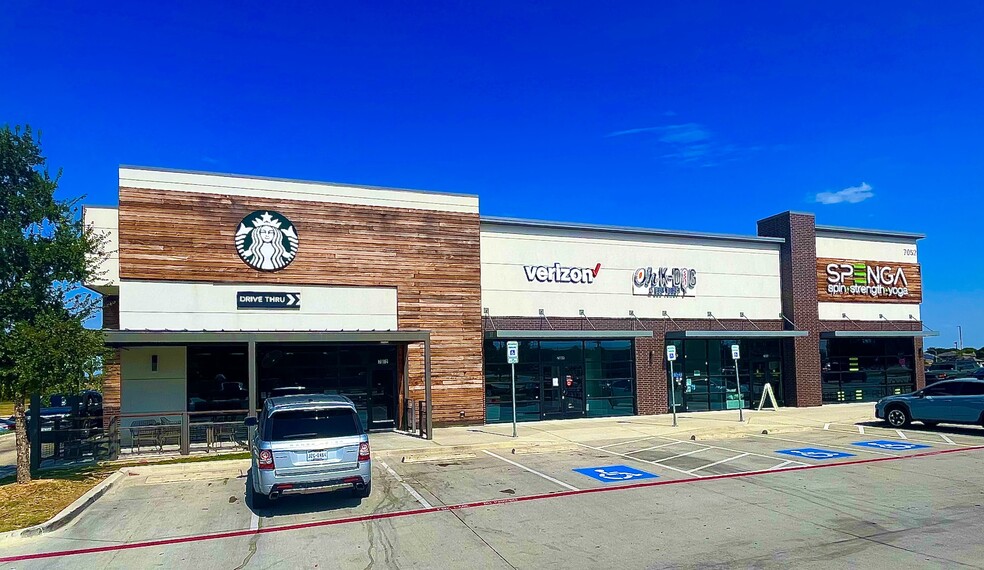 North Blue Mound Rd & Basswood Blvd, Fort Worth, TX en alquiler - Foto del edificio - Imagen 1 de 10